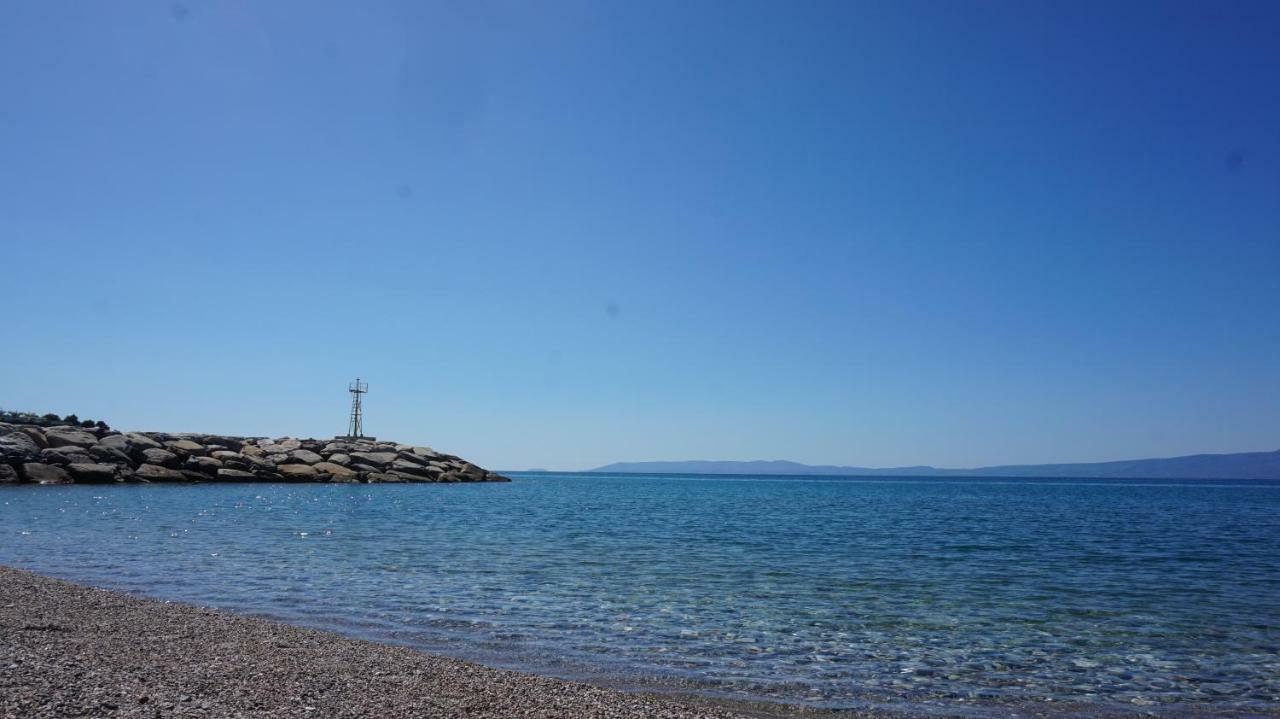 Akrogiali Beach Apartments Εξωτερικό φωτογραφία